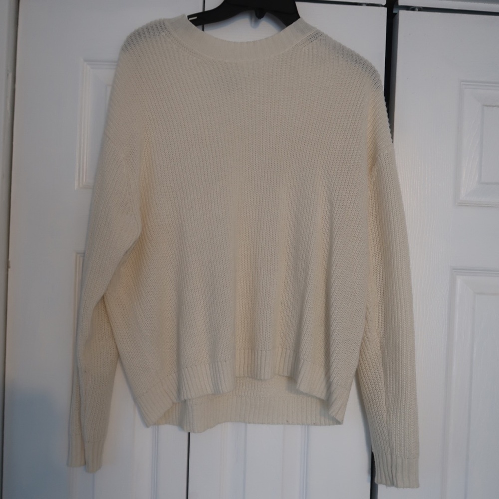 American Eagle Cream Sweater